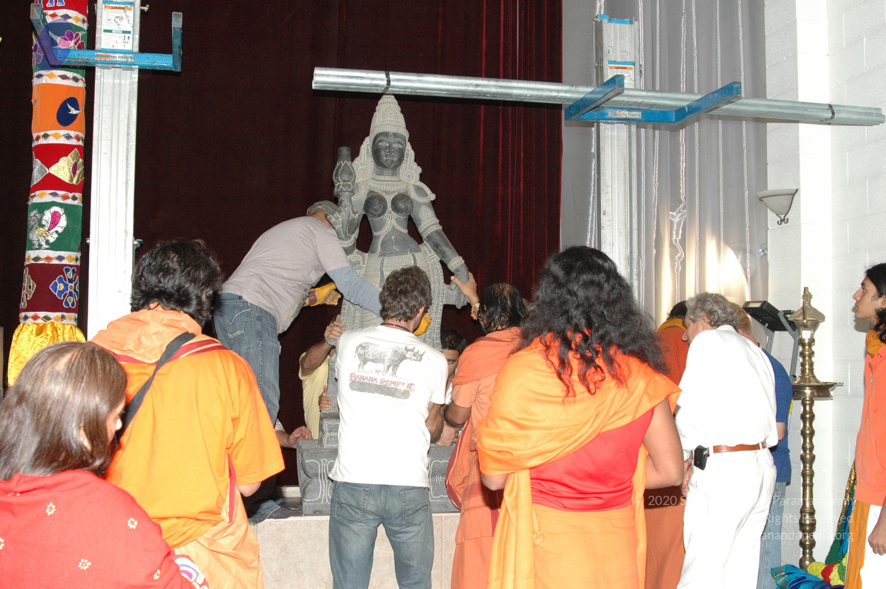 MC15-19Nov2007 202_CMP_WM